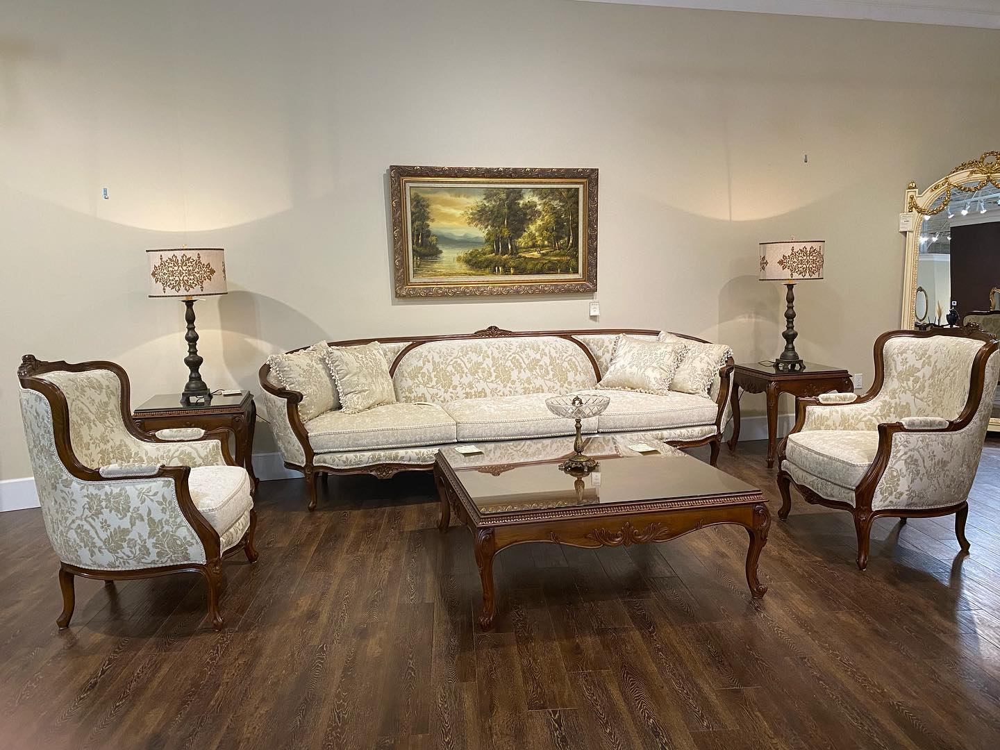 Classic Chair