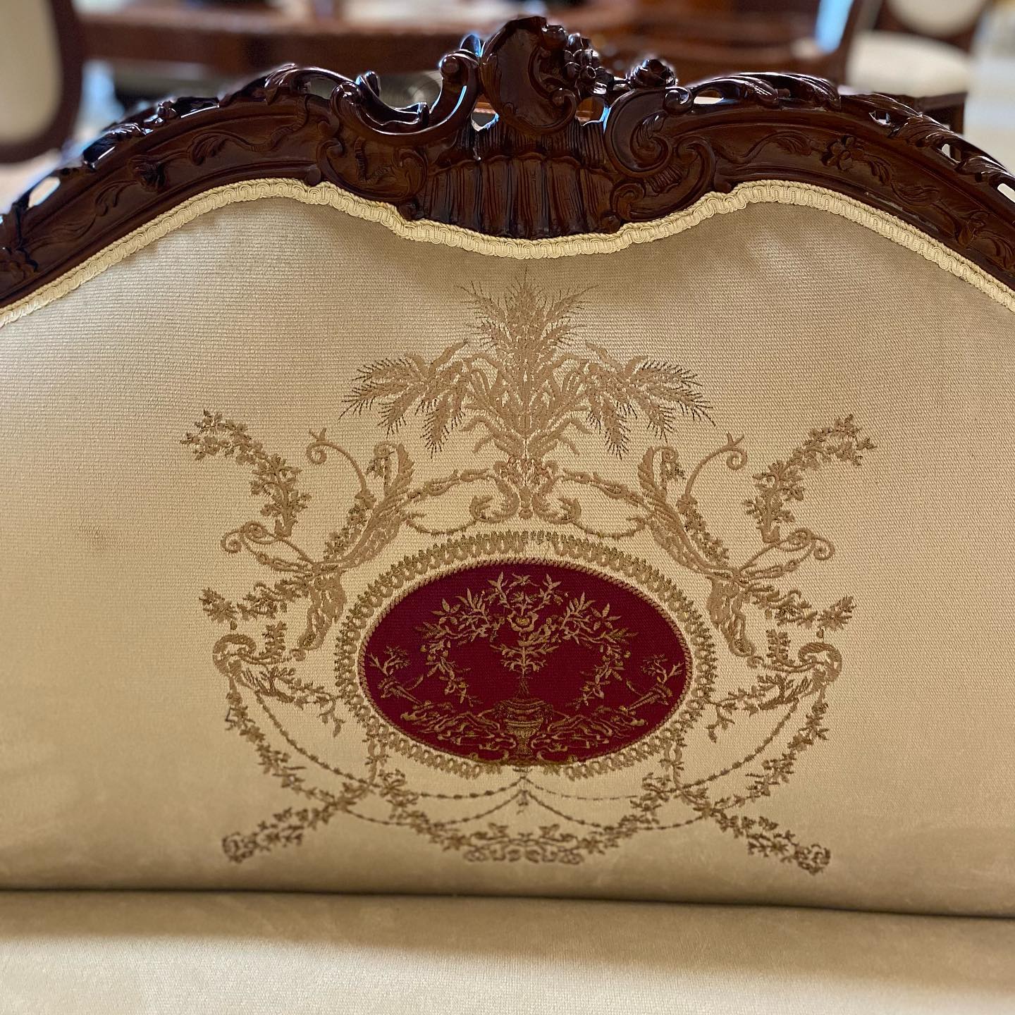Dewan love seat sofa